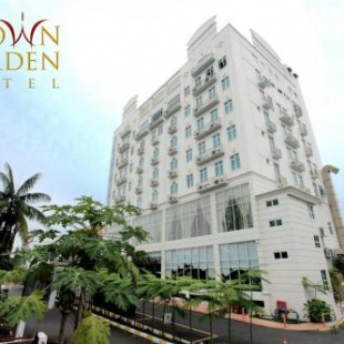 Фотография гостиницы Crown Garden Hotel