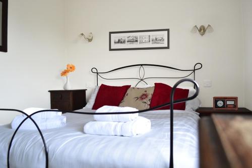 Фотография мини отеля Five Bells Wickham