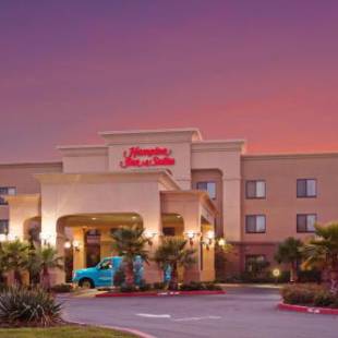 Фотографии гостиницы 
            Hampton Inn & Suites Oakland Airport-Alameda