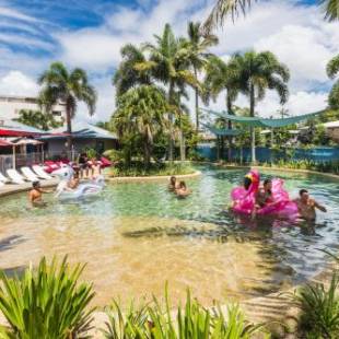 Фотографии хостела 
            Summer House Backpackers Cairns