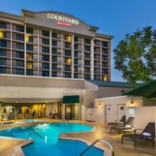 Фотографии гостиницы
Courtyard by Marriott Los Angeles Pasadena/Monrovia