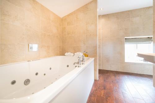 Фотография мини отеля The Alma Inn