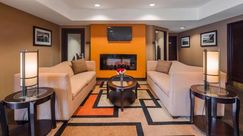 Фотография гостиницы Best Western Plus Wine Country Inn & Suites