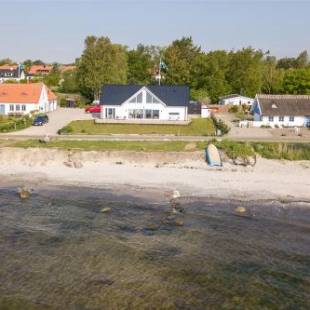 Фотографии мини отеля 
            Strandhuset B&B i Abbekås