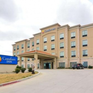 Фотография гостиницы Comfort Inn & Suites