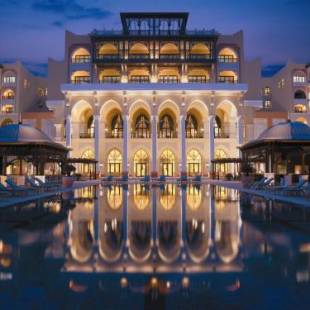 Фотографии гостиницы 
            Shangri-La Qaryat Al Beri, Abu Dhabi