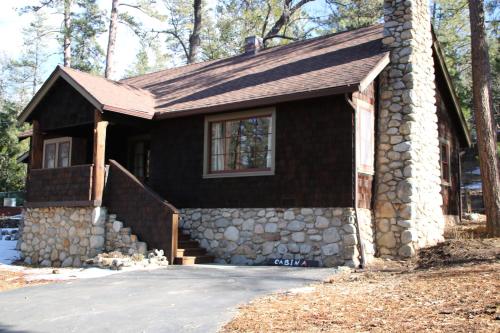 Фотография гостевого дома River Rock Retreat