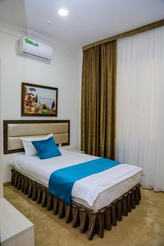 Фотография гостиницы GLOBUS HOTEL