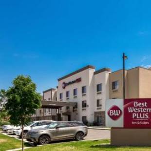 Фотографии гостиницы 
            Best Western Plus Airport Inn & Suites