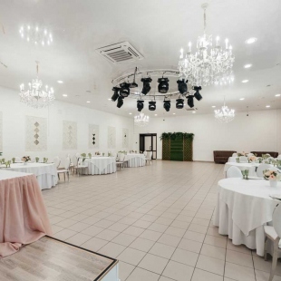Фотография банкетного зала Времена года Средний зал