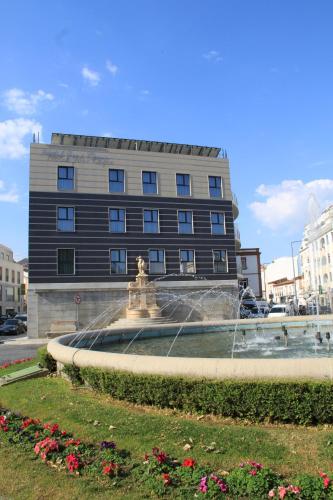 Фотография гостиницы Hotel José Régio