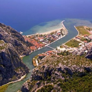 Фотография гостевого дома Croatian Beach House Omiš