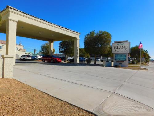 Фотография гостиницы Island Suites