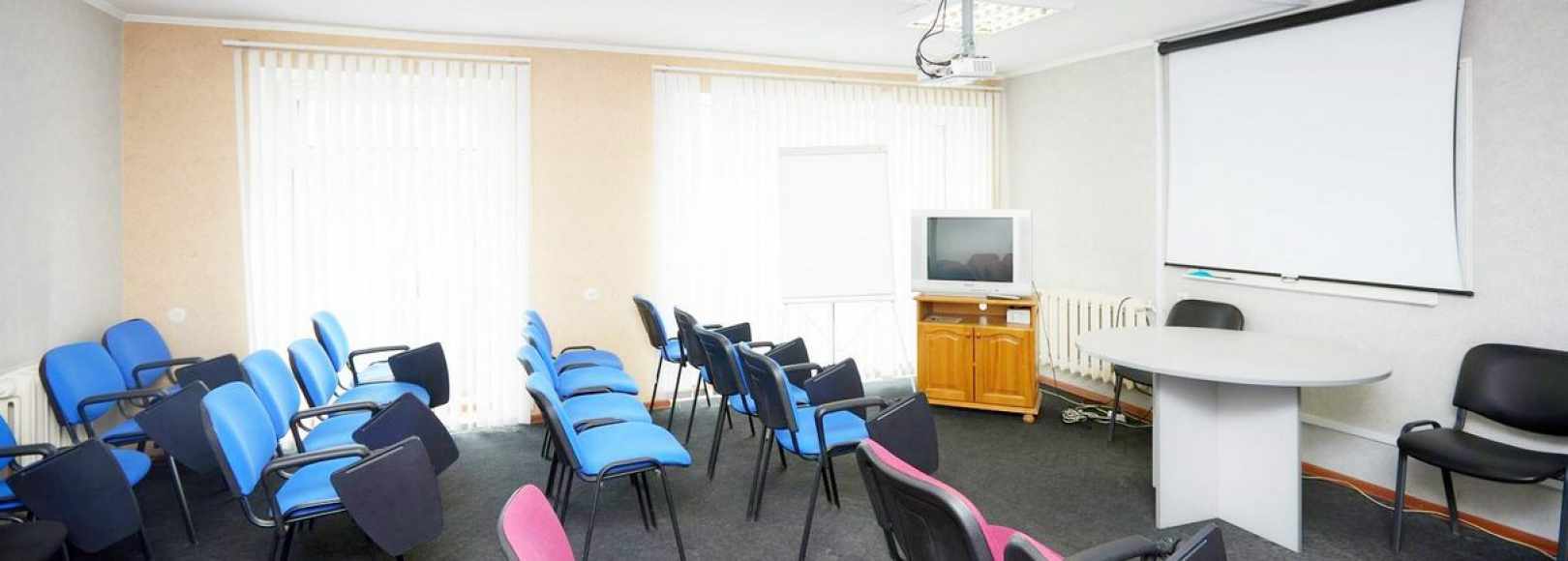 Фотография конференц-зала Ольгинская