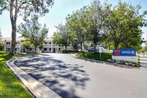 Фотография гостиницы Motel 6-Thousand Oaks, CA