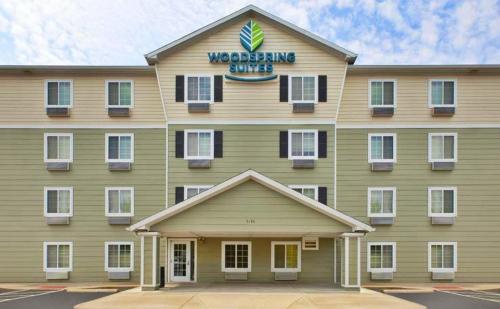 Фотографии гостиницы 
            WoodSpring Suites St Louis St Charles