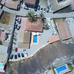 Фотография гостевого дома Chalet con piscina privada de 4 dormitorios Las Herrerias -cerca de Vera Playa-