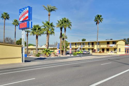 Фотографии гостиницы 
            American Executive Inn Mesa