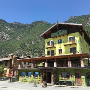 Фотографии гостиницы 
            Hotel&Restaurant Armanac de Toubïe