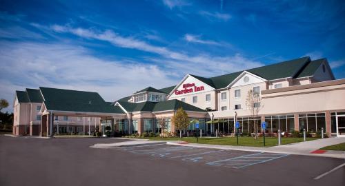 Фотография гостиницы Hilton Garden Inn St. Louis Airport