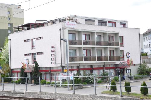 Фотография гостиницы Hotel Bahnhof Zollikofen