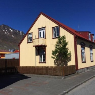 Фотография гостевого дома Guesthouse Ísafjördur - Gamla