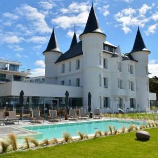 Фотографии гостиницы 
            Château des Tourelles, Hôtel Thalasso Spa Baie de La Baule