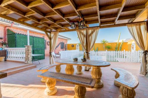 Фотография гостевого дома Casa Ludima