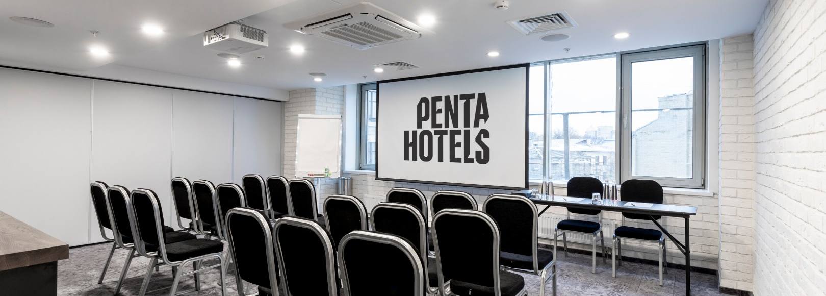 Фотография конференц-зала Pentahotel P5