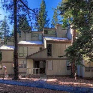 Фотография гостевого дома Cheyennes Place by Lake Tahoe Accommodations