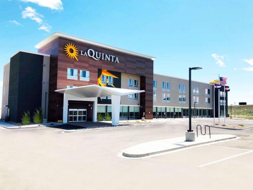 Фотографии гостиницы 
            La Quinta Inn & Suites Limon by Wyndham