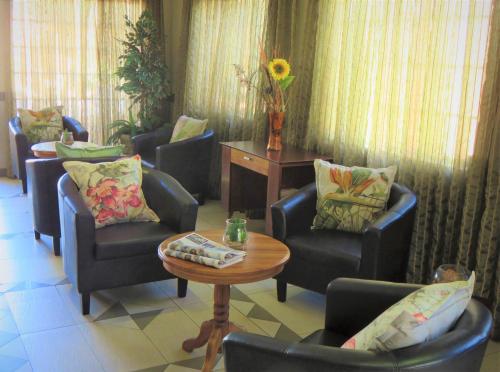 Фотография гостевого дома Oak lodge Guest House