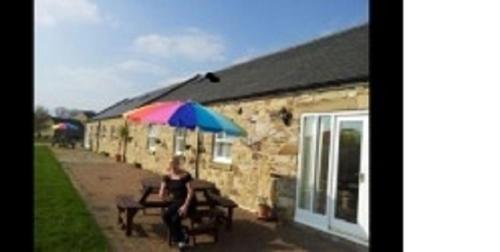 Фотография гостевого дома Hamsteels Hall Cottages