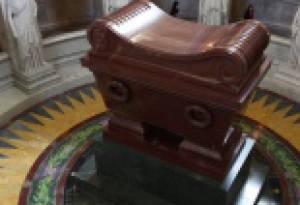 Фотография достопримечательности Могила Наполеона