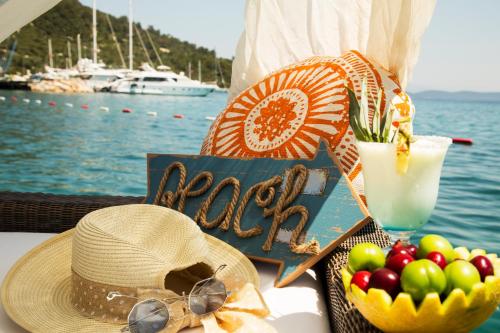 Фотография гостиницы Torbahan Hotel