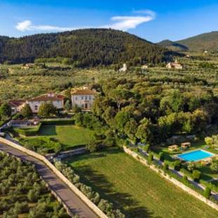 Фотографии базы отдыха 
            Agriturismo Fattoria di Sommaia