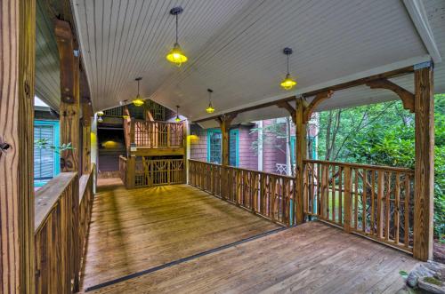 Фотографии гостевого дома 
            Superb Mountain Air Condo with Views, Near Asheville