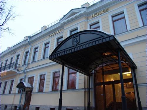 Фотография гостевого дома Гарден Хаус