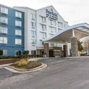 Фотографии гостиницы 
            Fairfield Inn & Suites Raleigh - Durham Airport / RTP