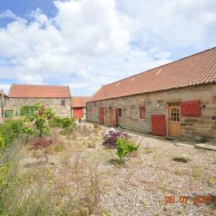 Фотографии гостевого дома 
            Rosecombe, Borrowby Farm Cottages