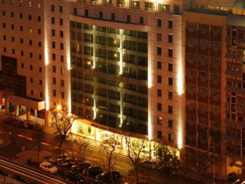 Фотография гостиницы VIP Executive Entrecampos - Hotel & Conference