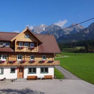 Фотографии базы отдыха 
            Haslehnerhof