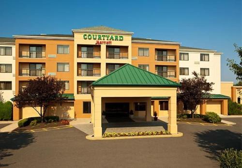 Фотография гостиницы Courtyard by Marriot Cranbury South Brunswick