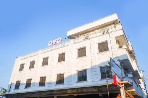 Фотография гостиницы OYO 1136 Hotel Surya Solo