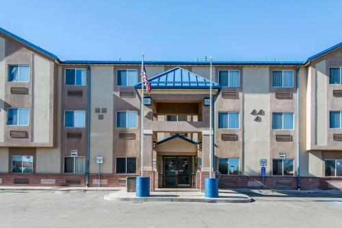 Фотография гостиницы Rodeway Inn Loveland