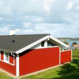 Фотография гостевого дома Three-Bedroom Holiday home in Aabenraa 4