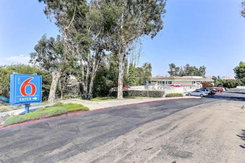 Фотография гостиницы Motel 6-Livermore, CA