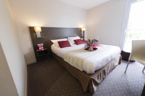 Фотография гостиницы The Originals City, Hôtel Le Louisiane, Belfort Sud (Inter-Hotel)