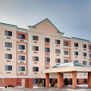 Фотографии гостиницы 
            Holiday Inn Express Sault Ste Marie, an IHG Hotel