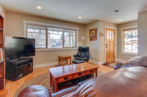 Фотография гостевого дома Durango Deluxe Townhome